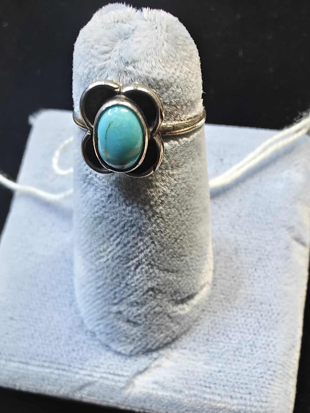 Natural Turquoise Flower Sterling Silver Vintage Ring - SZ: 4.5
